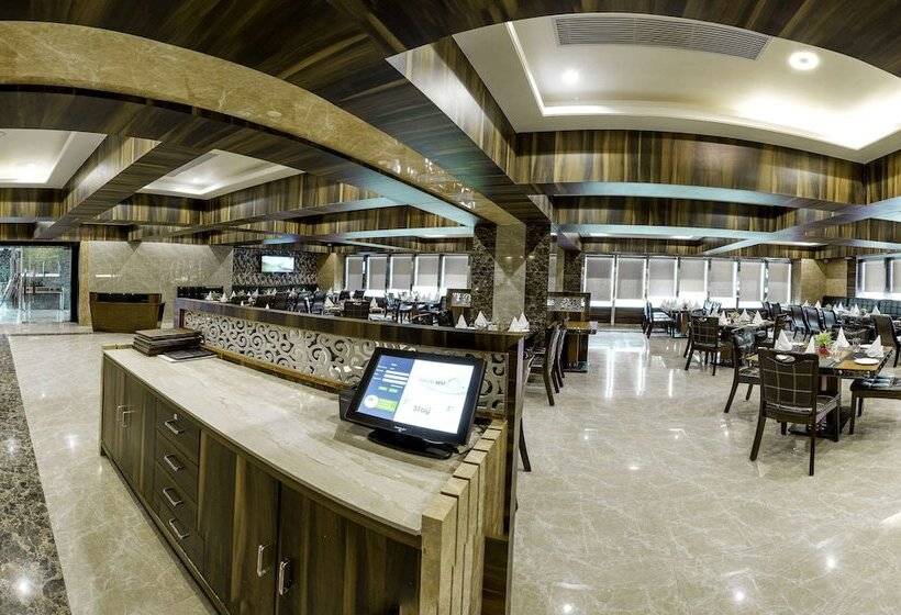 Fotos del hotel Clarion Inn Jaipur:  38