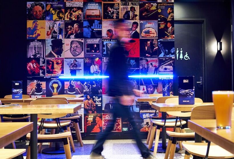 The Jazz Corner Hotel Melbourne