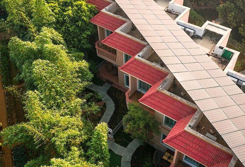 استراحتگاه Karma Chalets