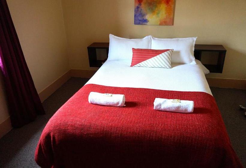 فندق Royal  Cooma