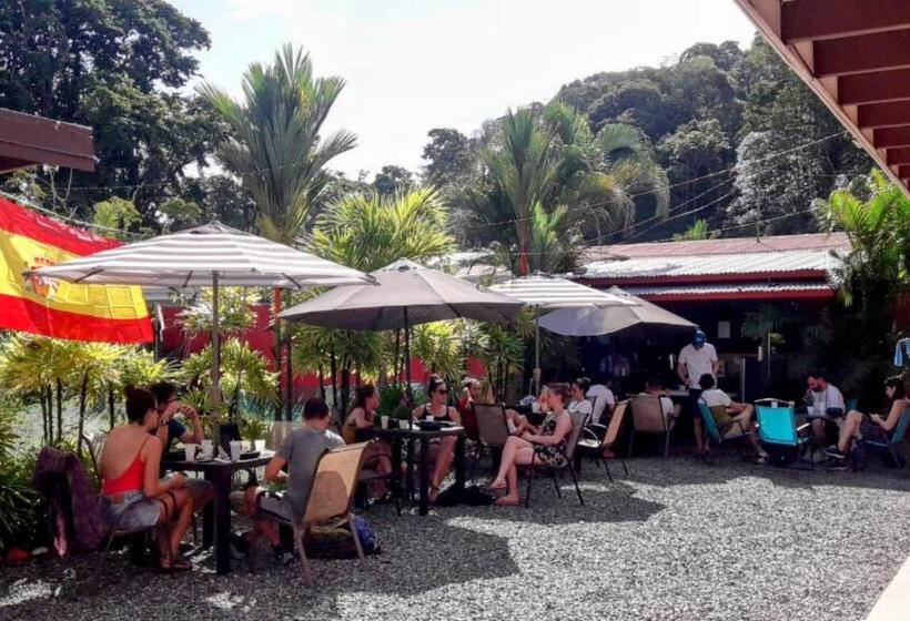 هاستل Puerto Viejo