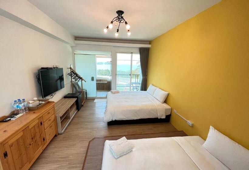 تختخواب و صبحانه Cest La Vie