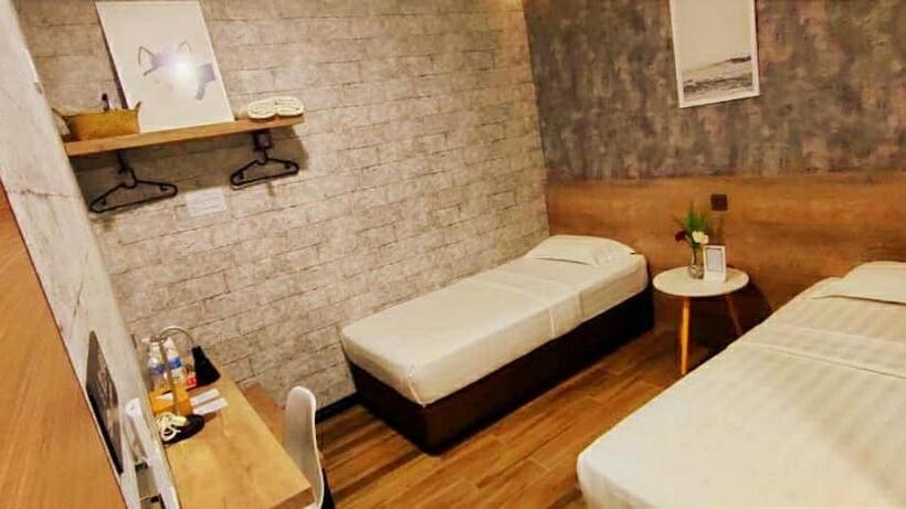 Cube Bed Station   Hostel