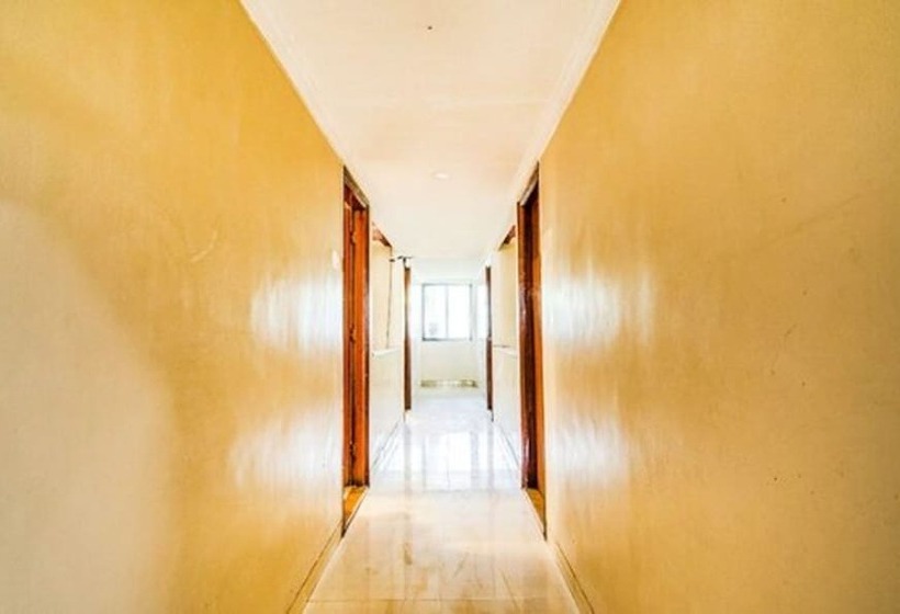 בית מלון כפרי Fabexpress Karishma   Nr Kem Hospital