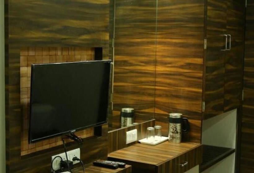 هتل Gitanjali Inn By Bizzgrow , Ahmedabad