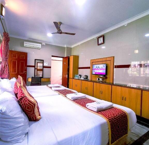 هتل Gvs Residency