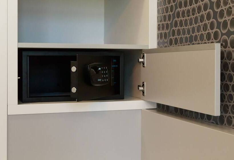 Fotos del hotel Mika Downtown:  25