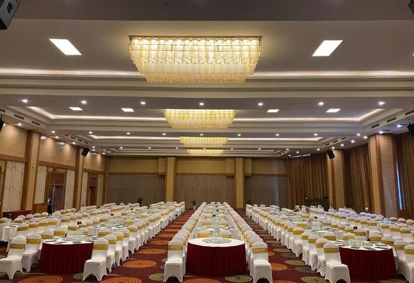 هتل Muong Thanh Luxury Buon Ma Thuot