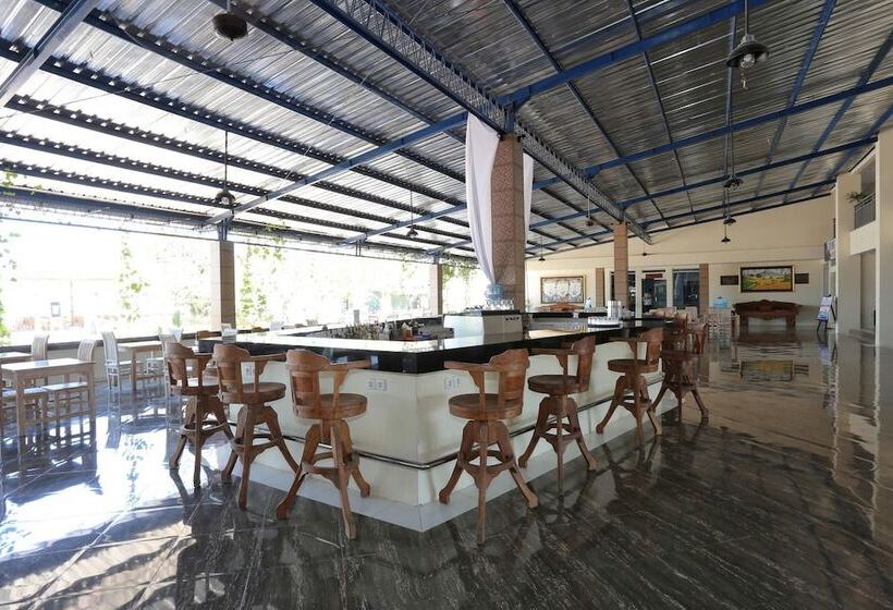 Fotos del hotel Ombak Paradise:  15