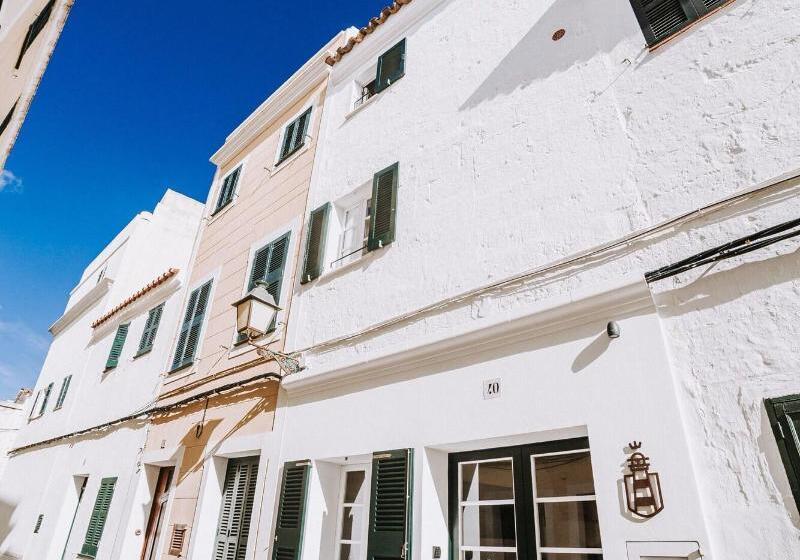 Petit Hotel 5 Fars