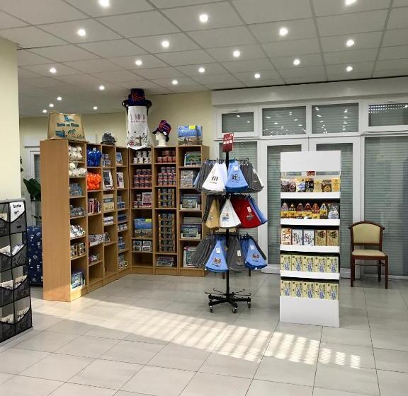 هتل Chez Mireille Reingam Park