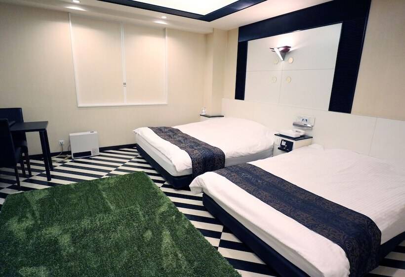 ホテル Square Fujigotemba