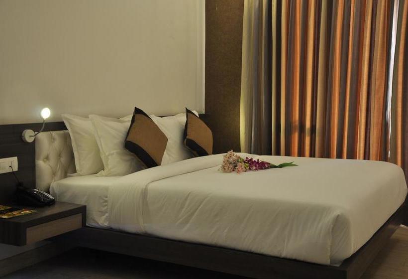 Mango Hotels Tansha Regal