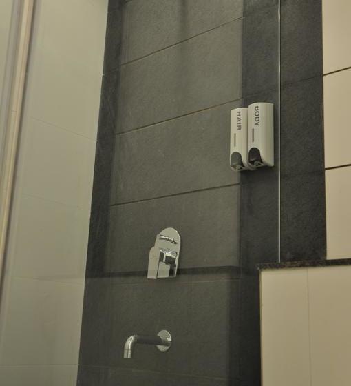 Mango Hotels Tansha Regal