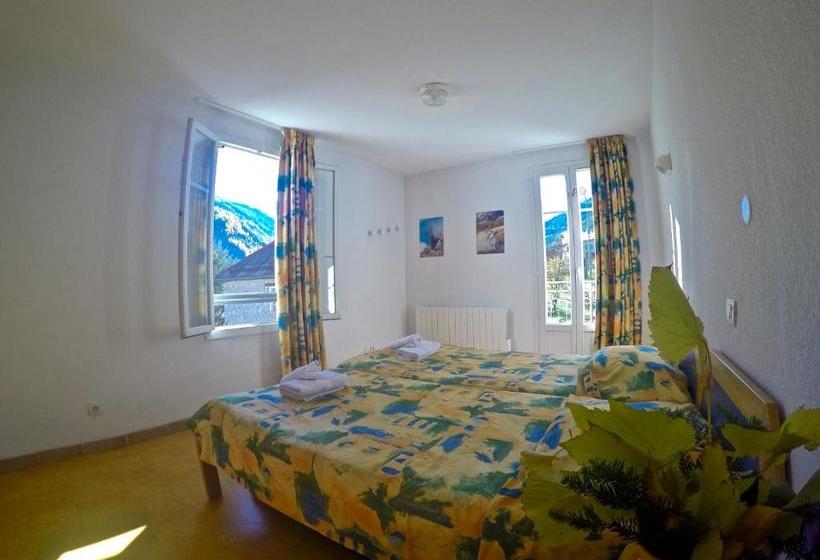 منتجع Le Rabuons