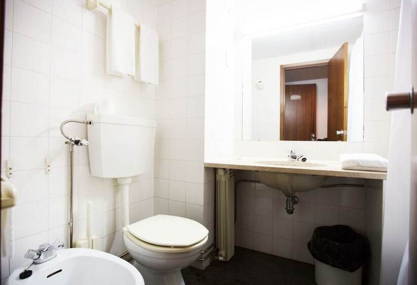 הוסטל Hi São Pedro Do Sul – Pousada De Juventude