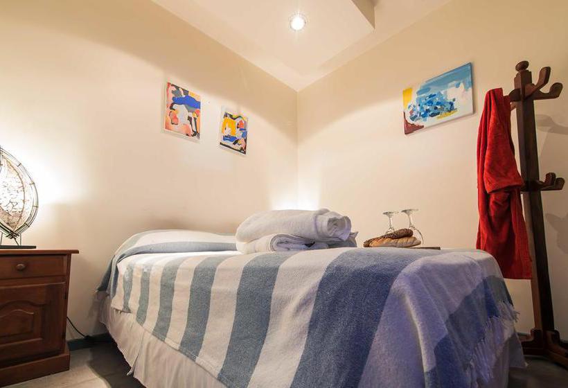 تختخواب و صبحانه Spalermo