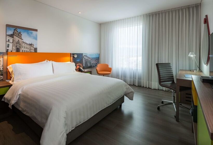Hotel Hampton By Hilton Bogota Airport