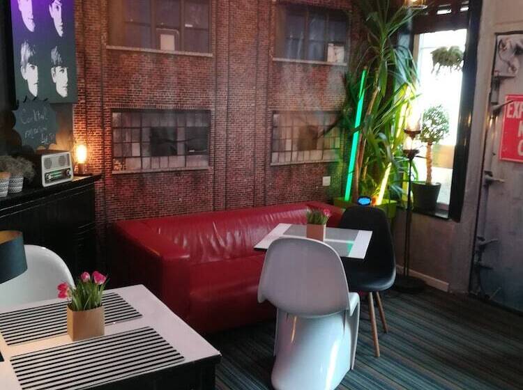 ホテル Itsara Suites & Spa