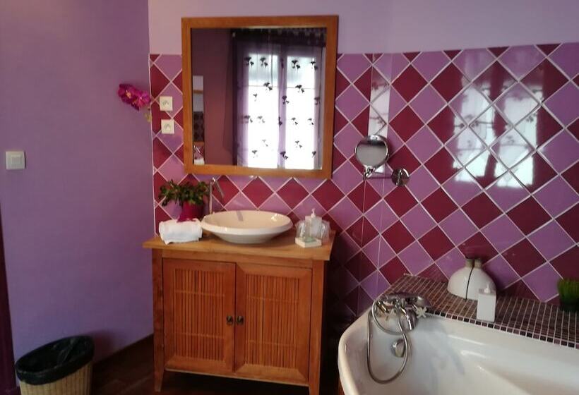 ホテル Itsara Suites & Spa