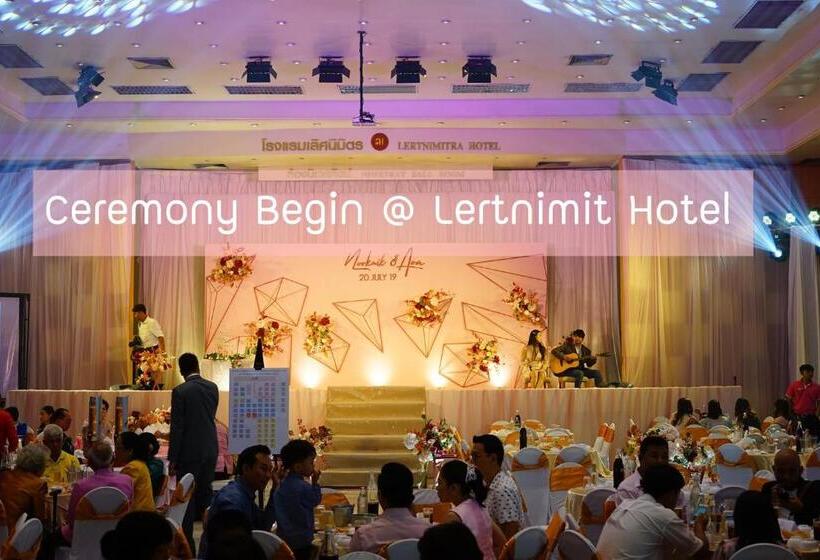 هتل Lertnimit