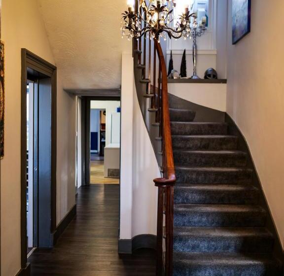 هتل Maryfield House