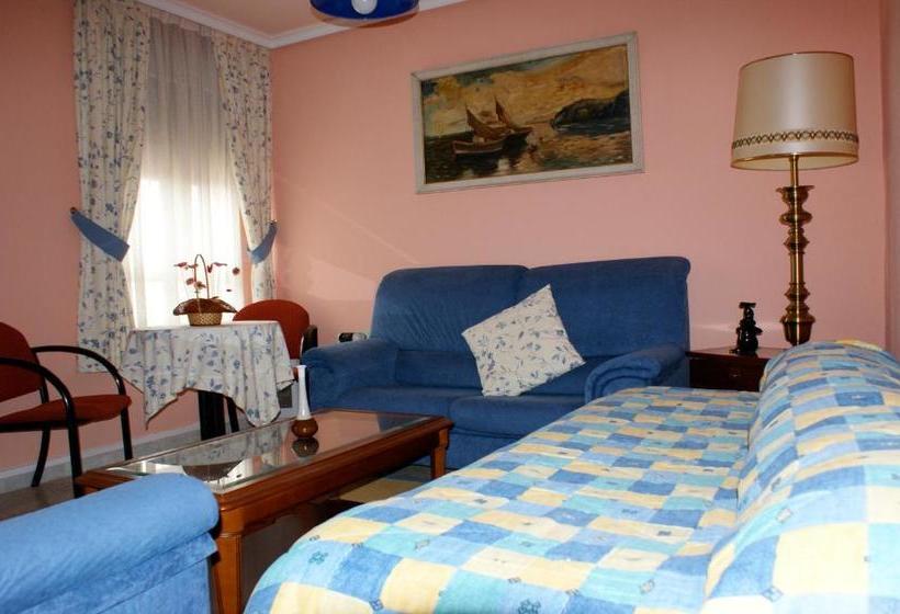 فندق صغير Hostal Carazo