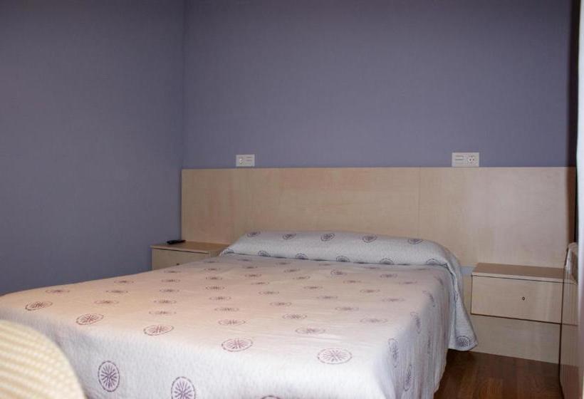 فندق صغير Hostal Carazo