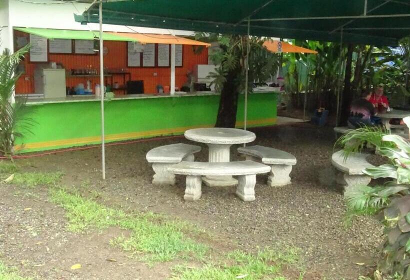 تختخواب و صبحانه Hostel Osa Tucan Drake