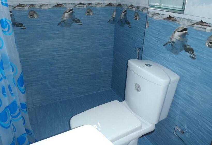 تختخواب و صبحانه New Jaya Villa