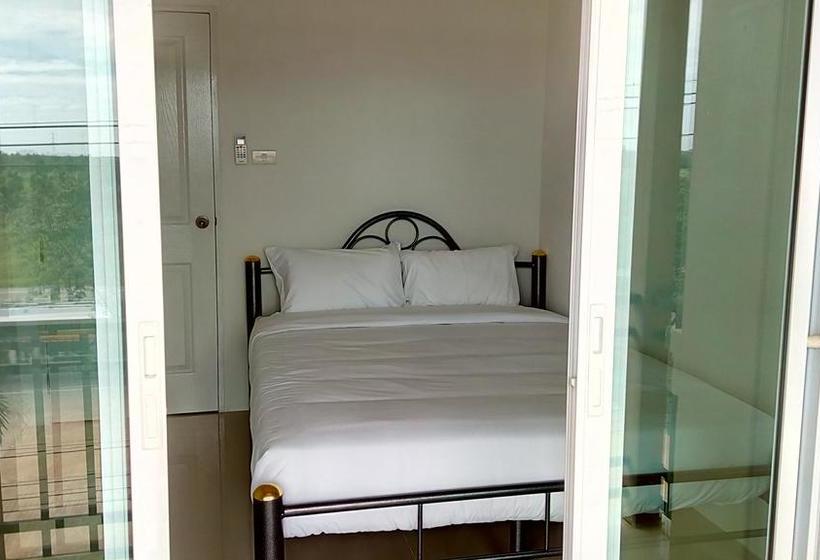 Bed and Breakfast Suratthani Airport Mini Hostel