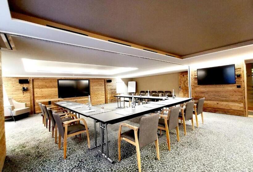 هتل Hôtel De Rougemont & Spa