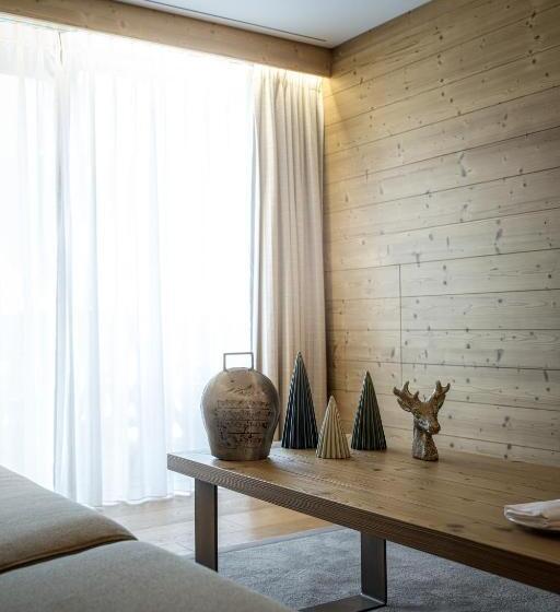 هتل Hôtel De Rougemont & Spa