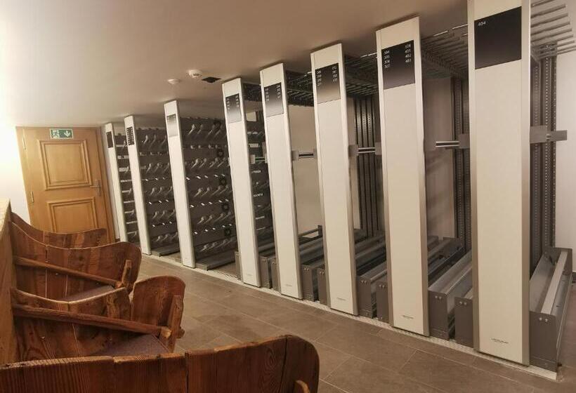 هتل Hôtel De Rougemont & Spa
