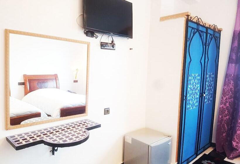 هتل Hôtel Ryad Tetouan