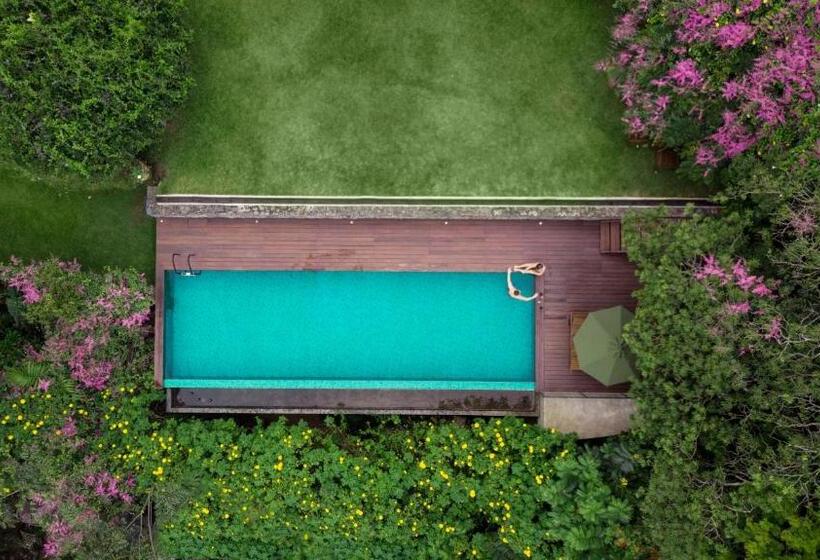 هتل Kings Pavilion Luxury