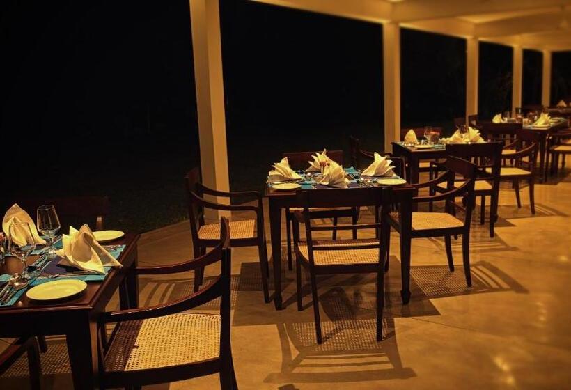 هتل Kings Pavilion Luxury