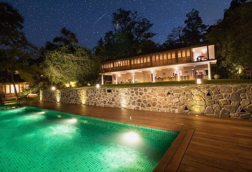 هتل Kings Pavilion Luxury