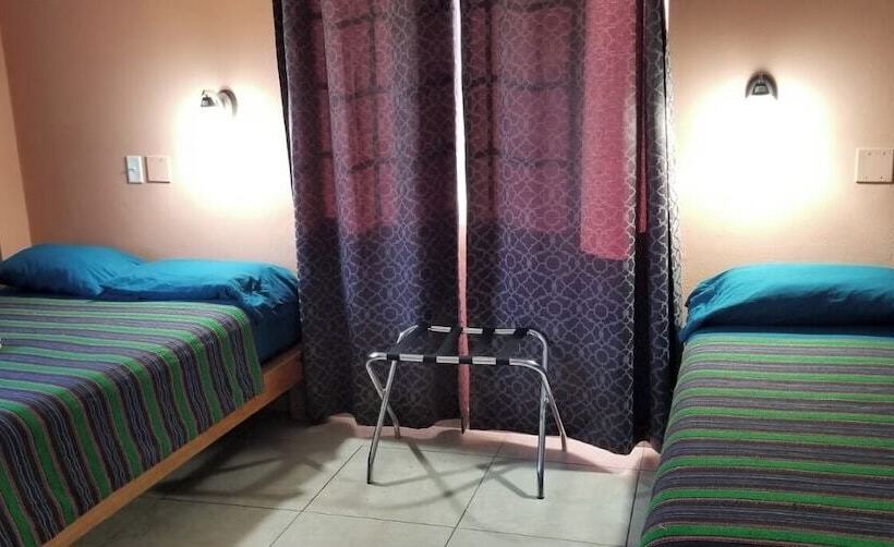 בית מלון כפרי Maya Bella Downtown