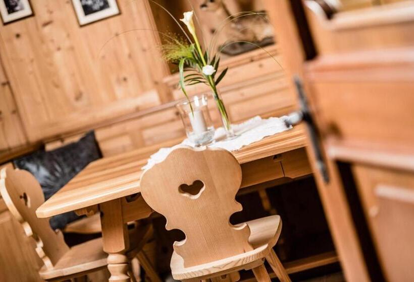 هتل Nutzhof   Mediterran Flair