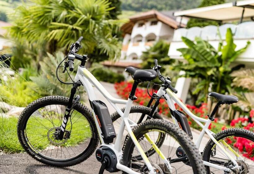 هتل Nutzhof   Mediterran Flair