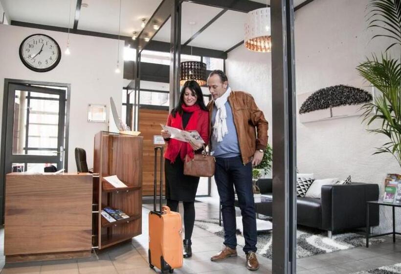 בית מלון כפרי Ulvf La Citadelle De Conflans