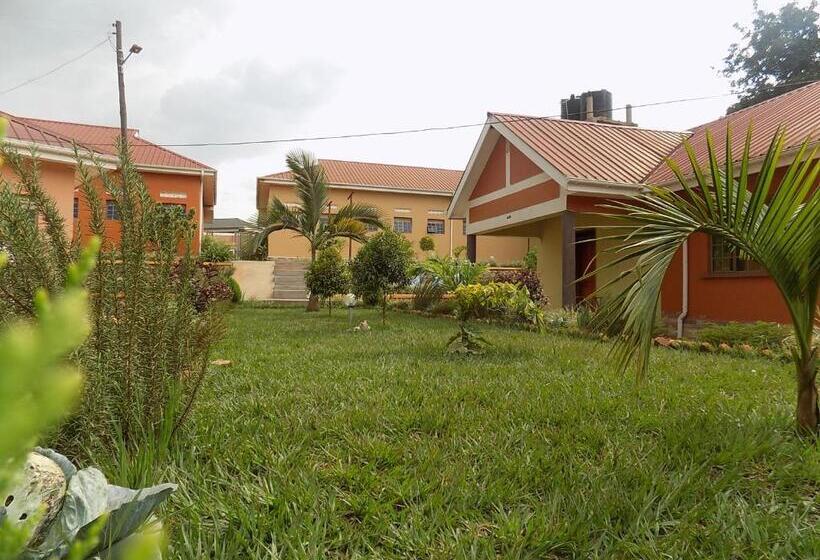 Tik Hotel Hoima