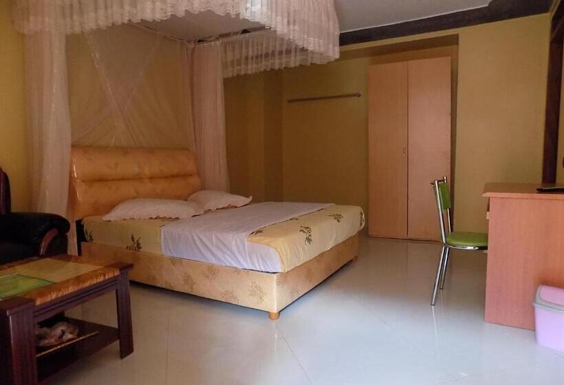 Tik Hotel Hoima