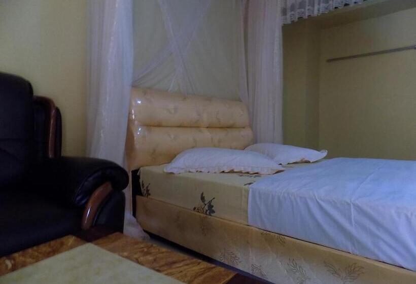 Tik Hotel Hoima