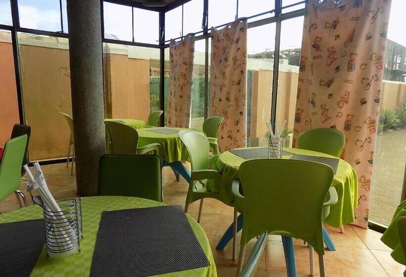 Tik Hotel Hoima