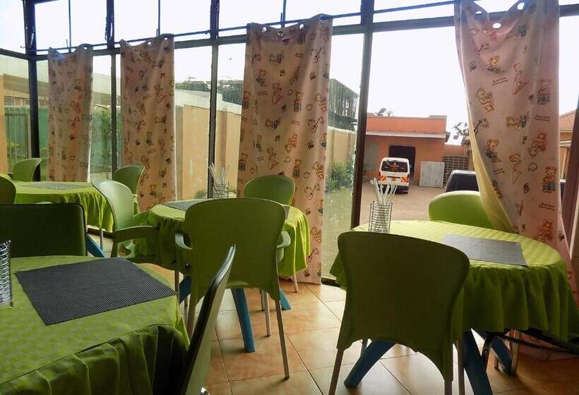 Tik Hotel Hoima