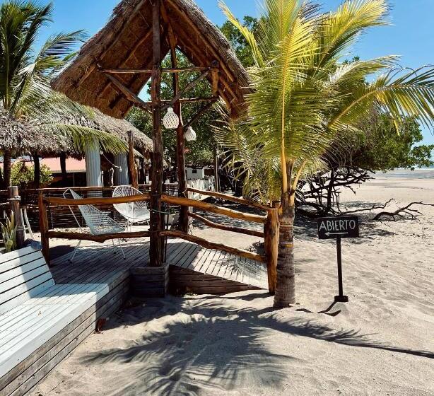 تختخواب و صبحانه Casitas Pacific