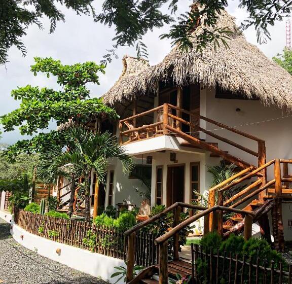 تختخواب و صبحانه Casitas Pacific