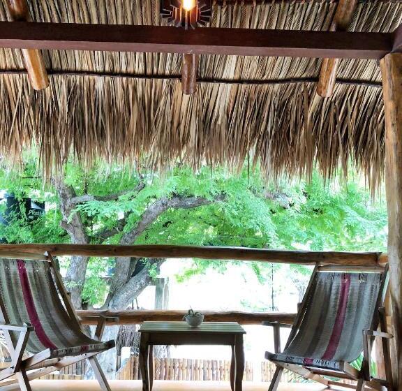 تختخواب و صبحانه Casitas Pacific